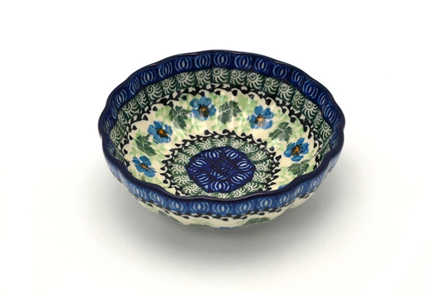 Polish Pottery Bowl - Shallow Scalloped - Small - Morning Glory